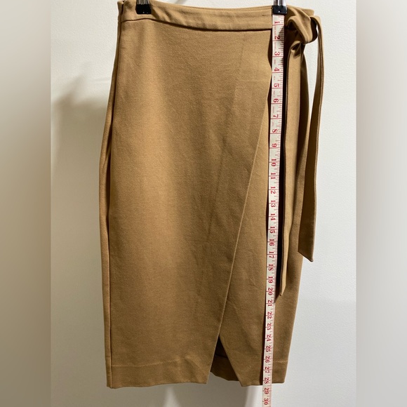 Babaton Wrap Style Skirt - Picture 4 of 7